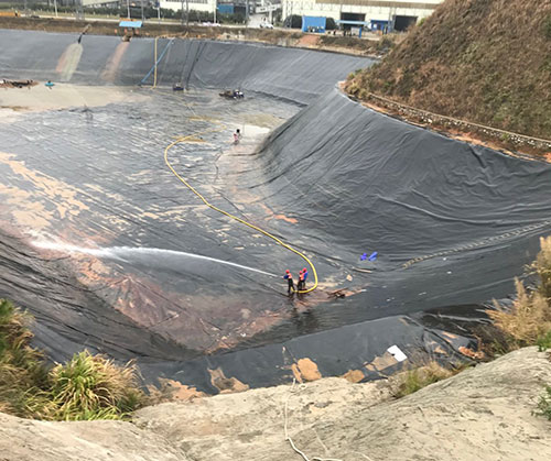 临洮废水池清理